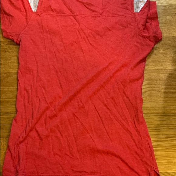 Nike Women's Scarlet Buckeyes Jersey Top Size M - Picture 2 of 4